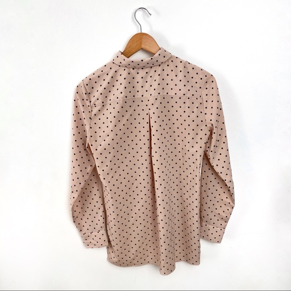 Polkadot Button-Up Blouse - Picture 4 of 4